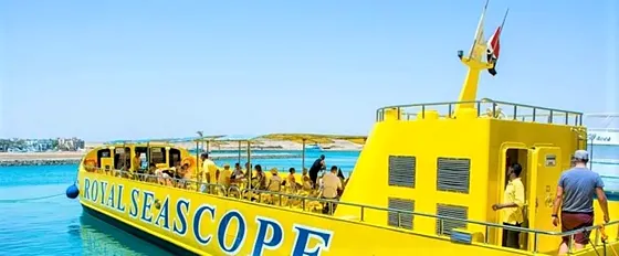 Family Day Hurghada 3 w 1 – Seascope, Dolphin Show i Beduini - zdjęcie 2