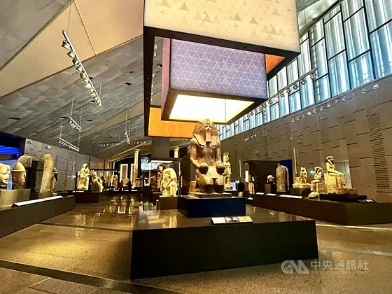 Wycieczka samolotem do Kairu z Sharm el Sheikh - zdjęcie 3