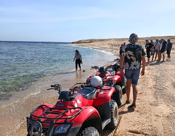 Wycieczka VIP Moto Quad Safari
